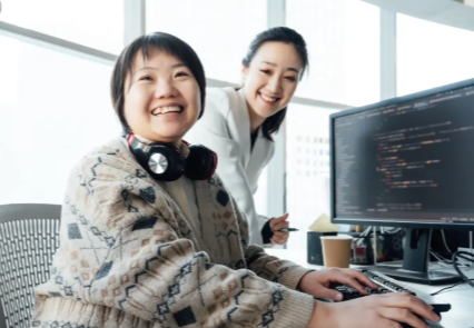 The Benefits of Using Open Source Software